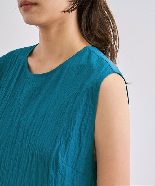 ROPE'（ロペ）の「【WEB・一部店舗限定】バックシャンティアードワンピース/洗える（ワンピース・レディース・ブラック/ターコイズ・F）」の16枚目の写真