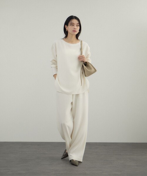 ADAM ET ROPE'(アダムエロペ)の「トリアセボートリブブラウス / セットアップ対応(シャツ/ブラウス・レディース・ブラック/オフホワイト・F)」の13枚目の写真