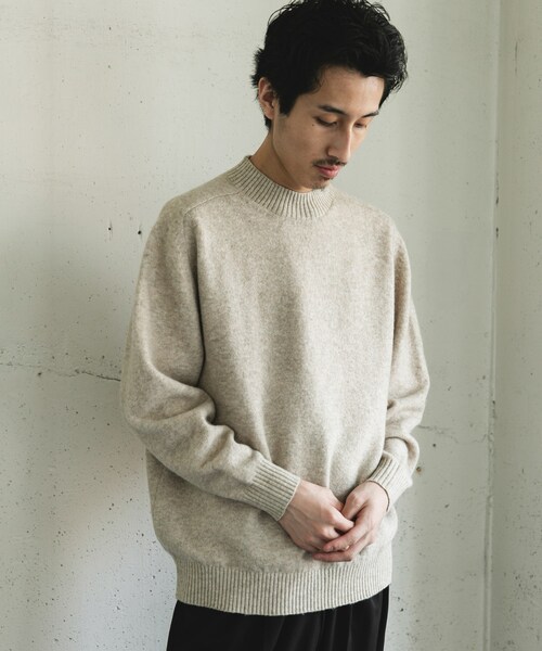 URBAN RESEARCH DOORS(アーバンリサーチドアーズ)の「ウール混もちもちハイネックニット(ニット/セーター・メンズ・OFF BEIGE/YELLOW/BLUE GREEN/CHARCOAL/BORDEAUX/NAVY・M/L)」の20枚目の写真