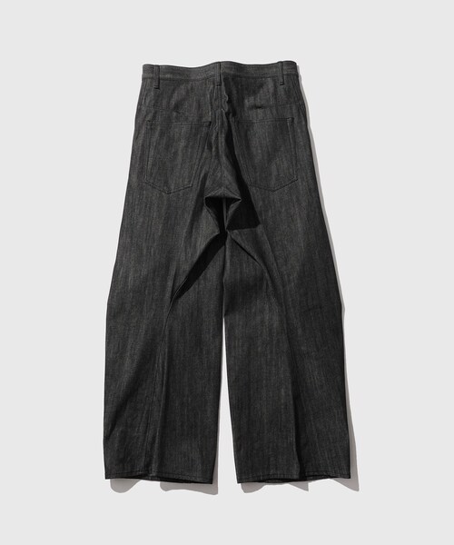 ADAM ET ROPE'(アダムエロペ)の「《別注》【NVRFRGT/ネヴァーフォーゲット】EX 3D TWISTED WIDE LEG JEANS RAW BLACK(デニムパンツ・メンズ・ブラック・0/00/1/2/3)」の20枚目の写真