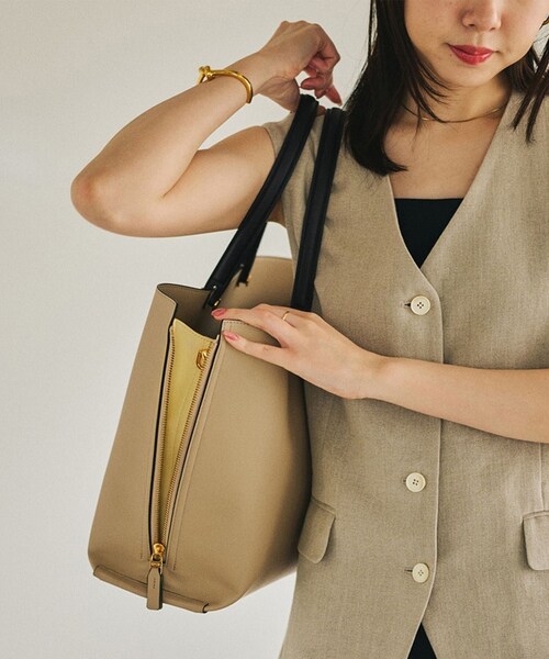 ROPE'(ロペ)の「【E'POR】Y BAG Wide/A4対応・通勤(トートバッグ・レディース・ベージュ/ブルー系・F)」の5枚目の写真