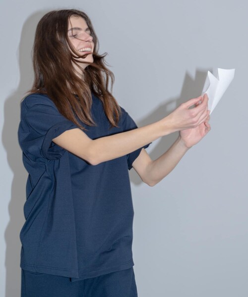 URBAN RESEARCH（アーバンリサーチ）の「dDdDdDd　WIDE TECH SHORT SLEEVE T-SHIRTS（Tシャツ/カットソー・メンズ・WHITE/BLACK/NAVY/GRAY・S/M/L/XL/XXL）」の5枚目の写真