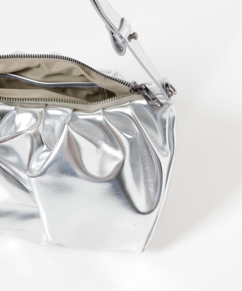 THE GOODLAND MARKET（ザグッドランドマーケット）の「ALICE MARTHA　ERIN（ショルダーバッグ・レディース・0 BLACK/71 SILVER/A OLIVE/A BRICK・FREE）」の18枚目の写真