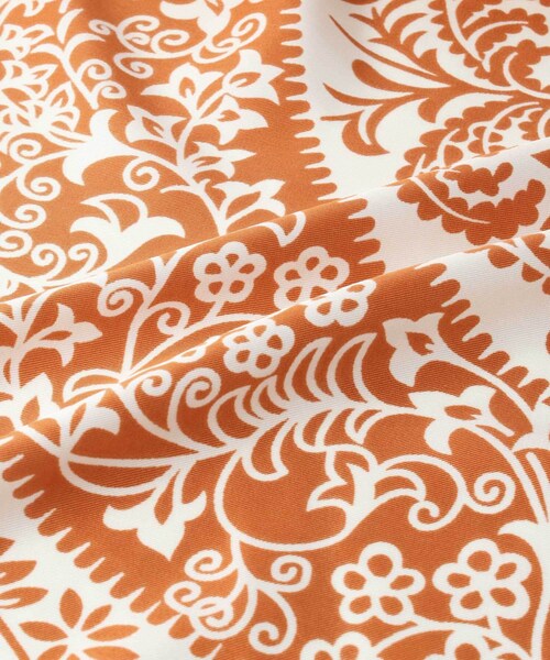 URBAN RESEARCH DOORS（アーバンリサーチドアーズ）の「ボタニカル柄スカーフ（バンダナ/スカーフ・レディース・GRAY/GREEN/ORANGE・One/one）」の8枚目の写真