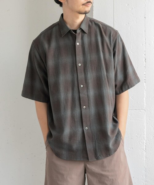 URBAN RESEARCH DOORS(アーバンリサーチドアーズ)の「FORK&SPOON オンブレチェックショートスリーブシャツ(シャツ/ブラウス・メンズ・BLU×BRN/BEG×KHK・4/5)」の6枚目の写真