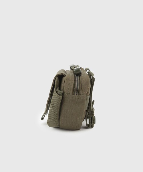 ADAM ET ROPE'(アダムエロペ)の「【elephant TRIBAL fabrics】Back in the Pouch(ショルダーバッグ・メンズ・ブラック/カーキ・F)」の15枚目の写真