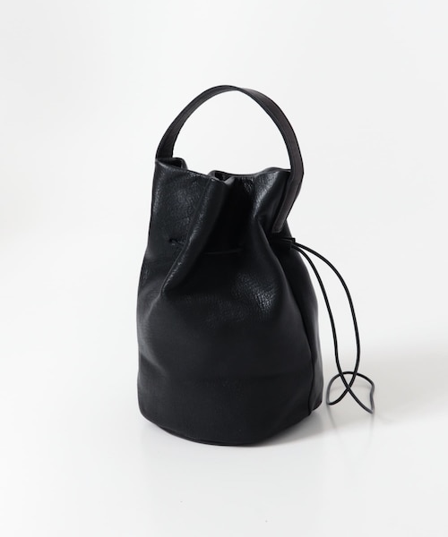かぐれ（カグレ）の「MORMYRUS　ワンハンドルドローストリングバッグ（その他雑貨・レディース・BLACK・FREE）」の4枚目の写真