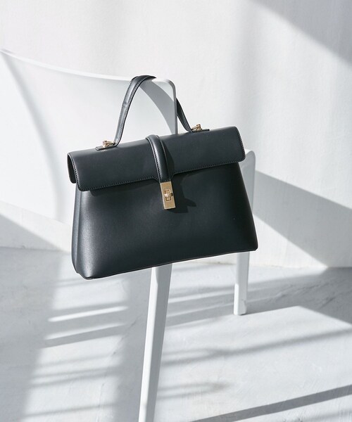 VIS（ビス）の「ひねり金具ワンハンドルバッグ/2WAY,軽量（ハンドバッグ・レディース・ブラック系/グレー系/ベージュ/ブラック/キャメル・F）」の7枚目の写真