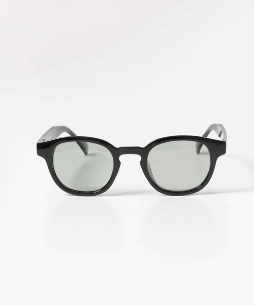 URBAN RESEARCH DOORS(アーバンリサーチドアーズ)の「ウェリントン(調光&偏光レンズ)(メガネ・メンズ・BLK/SMOKE/BLK/GRN/BLK/BLUE・-)」の7枚目の写真