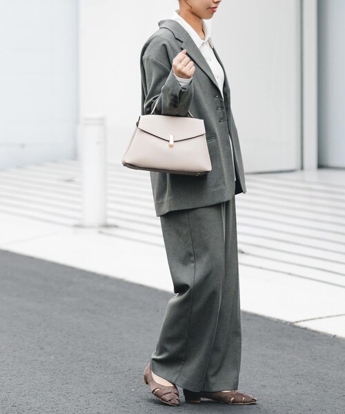 RODE SKO（ロデスコ）の「フラップワンハンドルバッグ（ハンドバッグ・レディース・BLACK/MOCHA/IVORY・One）」の7枚目の写真