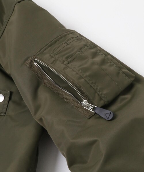 URBAN RESEARCH（アーバンリサーチ）の「phenix　JACKET TYPE P-0012（MA-1・メンズ・BLK/KHAKI・3/4）」の12枚目の写真