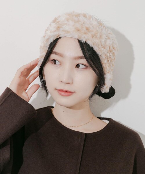 SMELLY（スメリー）の「ファーフラップヘアバンド（ヘアバンド・レディース・GRY/BEG・-）」の17枚目の写真