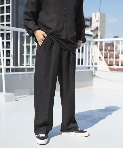 ITEMS URBANRESEARCH（アイテムズ アーバンリサーチ）の「Linen Blend Tapered Pants（その他パンツ・メンズ・NVY/BRN/BLK・M/L）」の13枚目の写真