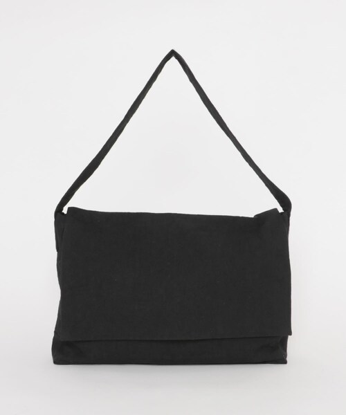 URBAN RESEARCH DOORS（アーバンリサーチドアーズ）の「STILL BY HAND　CROSS BODY BAG（ショルダーバッグ・メンズ・OATMEAL/BLACK・Free）」の4枚目の写真