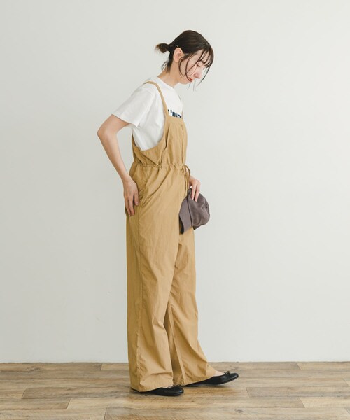 ITEMS URBANRESEARCH(アイテムズ アーバンリサーチ)の「ナイロンサロペット(サロペット/オーバーオール・レディース・BLK/BEG・FREE)」の12枚目の写真