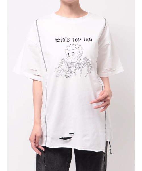 jouetie(ジュエティ)の「【Toy Story】ダメージTシャツ(Tシャツ/カットソー・レディース・オフホワイト/ブラック/ブルー・F)」の1枚目の写真