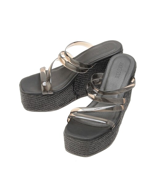 RESEXXY（リゼクシー）の「クリアウェッジサンダル（サンダル・レディース・アイボリー/ブラック・S/M/L）」の6枚目の写真