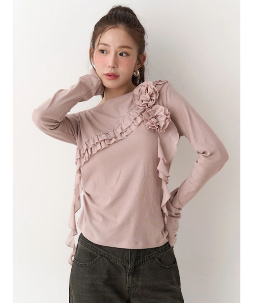 CALNAMUR（カルナムール）の「コサージュフリルオフショルトップス（Tシャツ/カットソー・レディース・ホワイト/チャコールグレー/ピンク・F）」の6枚目の写真