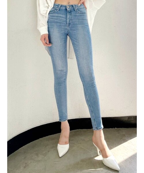 GYDA（ジェイダ）の「M/W SHAPELY スキニーデニムパンツ（デニムパンツ・レディース・ブルー/アイスブルー/スカイブルー/インディゴ・XS/S/M）」の13枚目の写真