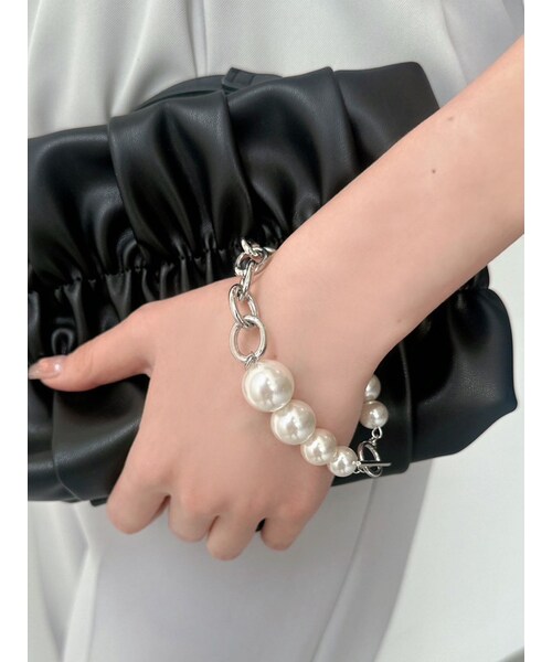 RESEXXY（リゼクシー）の「ビックパールブレスレット（ブレスレット・レディース・シルバー/ゴールド・F）」の2枚目の写真