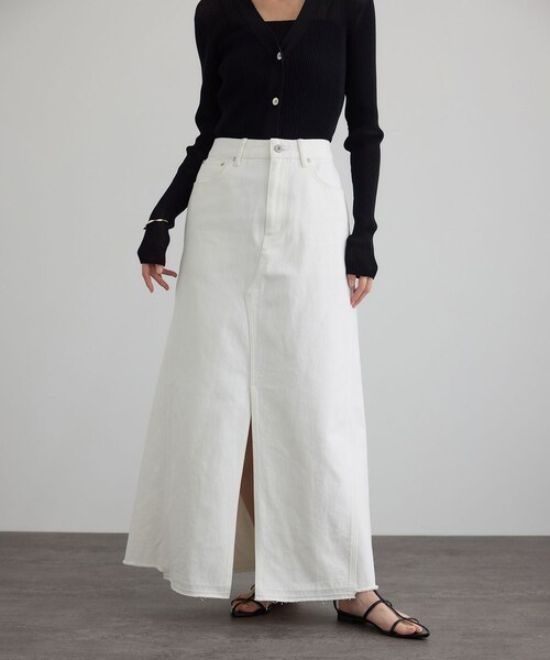 ADAM ET ROPE'(アダムエロペ)の「【WEB限定】リメイクライクデニムスカート(デニムスカート・レディース・オフホワイト/サックス・M/S)」の7枚目の写真