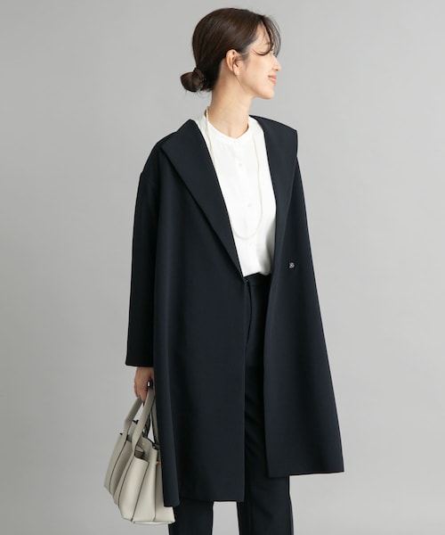 URBAN RESEARCH DOORS(アーバンリサーチドアーズ)の「ダブルクロスガウンコート(テーラードジャケット・レディース・L.BEIGE/NAVY・M)」の2枚目の写真