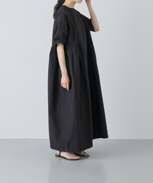 かぐれ（カグレ）の「コットンシルクサイドギャザーワンピース（ワンピース・レディース・BLACK/ROYAL BLUE・0/1）」の6枚目の写真