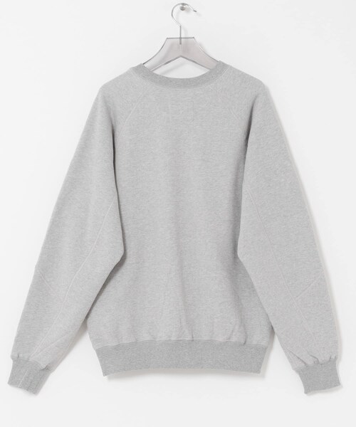 URBAN RESEARCH（アーバンリサーチ）の「NEW BALANCE　NB GREYオーバーサイズクルーネック（スウェット・メンズ・AGT/ABR/BK・M/L/XL）」の14枚目の写真