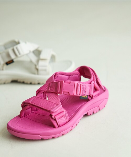 ROPE'（ロペ）の「【TEVA】HURRICANE VERGE（サンダル・レディース・ブラック/ホワイト系/ピンク・22.0）」の5枚目の写真