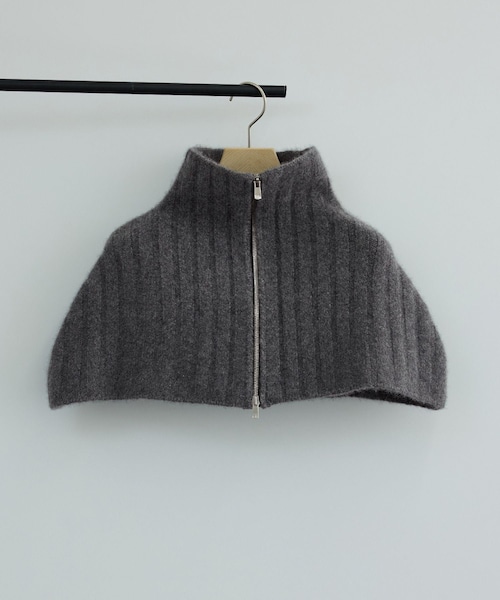 ADAM ET ROPE'（アダムエロペ）の「【J'aDoRe・一部店舗限定】【y YO（イーヨ）】zip neck warmer / ネックウォーマー（ネックウォーマー/スヌード・レディース・グレー/ライトグリーン・F）」の2枚目の写真