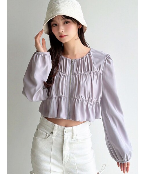 RESEXXY（リゼクシー）の「ギャザークロップドブルゾン（ブルゾン・レディース・ホワイト/ブラック/ブルー/ラベンダー・F）」の8枚目の写真