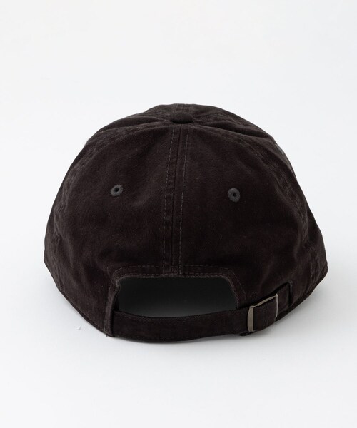 ADAM ET ROPE'(アダムエロペ)の「【AMERICAN NEEDLE】BASEBALL CAP(キャップ・レディース・ブラック/レッド・F)」の5枚目の写真