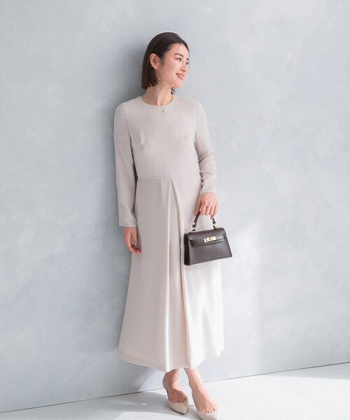 URBAN RESEARCH ROSSO（アーバンリサーチロッソ）の「kaene　シフォン合わせロングワンピース（ワンピース・レディース・beige/navy・M）」の6枚目の写真