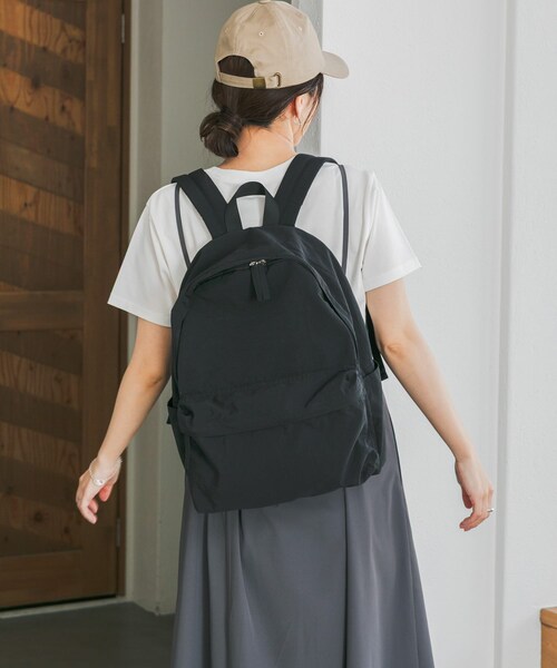 URBAN RESEARCH DOORS（アーバンリサーチドアーズ）の「ウォッシャブルマルチ収納リュック（バックパック/リュック・レディース・BLACK/IVORY・one）」の18枚目の写真