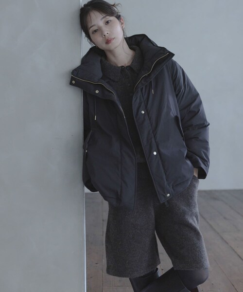 URBAN RESEARCH Sonny Label（アーバンリサーチサニーレーベル）の「撥水2WAYフーディスタンドダウンコート（その他アウター・レディース・アイボリー/ブラック/ブラウン・Free）」の17枚目の写真