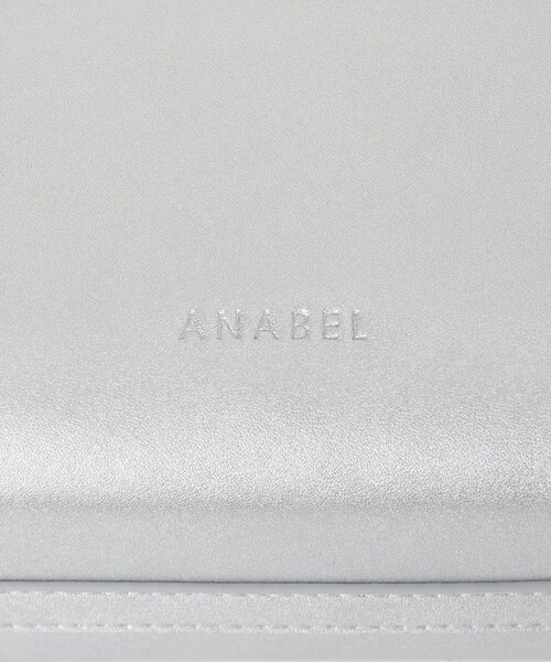 URBAN RESEARCH(アーバンリサーチ)の「ANABEL PURSE shoulder(ショルダーバッグ・レディース・SILVER/WHITE/D.KHAKI・-)」の13枚目の写真