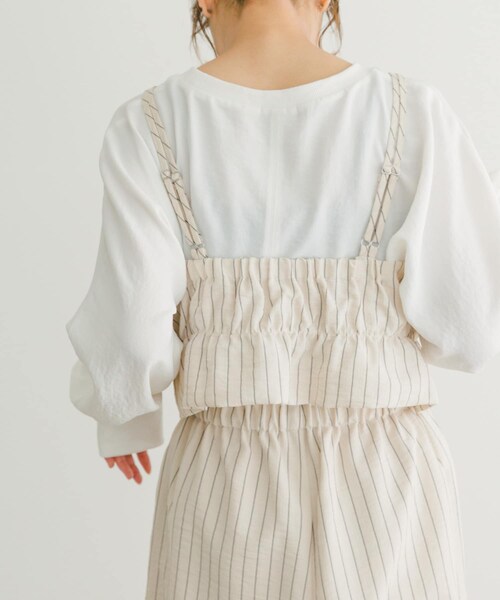 ITEMS URBANRESEARCH(アイテムズ アーバンリサーチ)の「ストライプシャーリングビスチェ(その他トップス・レディース・L.BEIGE/BRN・FREE)」の5枚目の写真