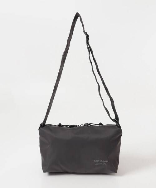 URBAN RESEARCH DOORS(アーバンリサーチドアーズ)の「『別注』YAKPAK×DOORS SHOULDER BAG S(ショルダーバッグ・メンズ・BLACK/CHARCOAL/GRAY/YELLOW・-)」の19枚目の写真