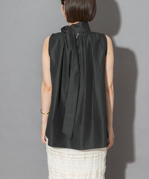 URBAN RESEARCH ROSSO（アーバンリサーチロッソ）の「ウエストマークハイネックシャツブラウス（シャツ/ブラウス・レディース・OFF WHITE/BLACK・Free）」の13枚目の写真