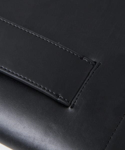 URBAN RESEARCH（アーバンリサーチ）の「FOG urban research　DownHandClutch（クラッチバッグ・レディース・BLACK/L.BEIGE・-）」の8枚目の写真