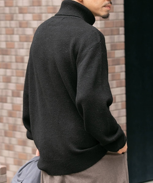 【グレー】ブークレストレッチタートルニット URBAN RESEARCH ROSSO MEN セーター ニット ブークレストレッチ