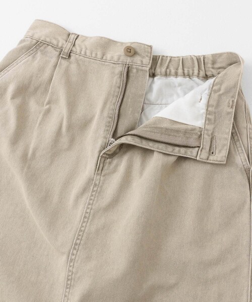 URBAN RESEARCH Sonny Label（アーバンリサーチサニーレーベル）の「コットンツイルタックナロースカート（スカート・レディース・ピンク/グレージュ・36/38）」の14枚目の写真