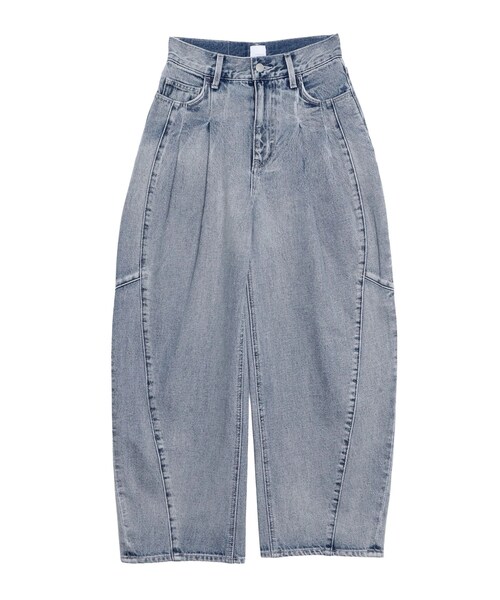 ELENDEEK（エレンディーク）の「PANEL TUCK DENIM WIDE PT（デニムパンツ・レディース・ブラック/アイスブルー・01/02）」の3枚目の写真