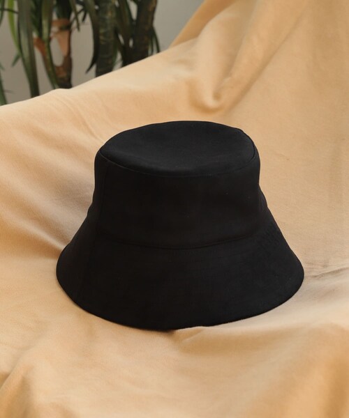SENSE OF PLACE by URBAN RESEARCH(センスオブプレイスバイアーバンリサーチ)の「フェイクスエードバケットハット(ハット・メンズ・L.KHAKI/BLACK/IVORY・one)」の2枚目の写真