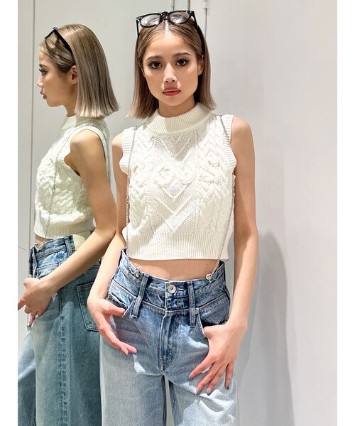 GYDA（ジェイダ）の「NOUSノースリケーブルニットトップス（ニット/セーター・レディース・オフホワイト/ブラック/マスタード・F）」の2枚目の写真