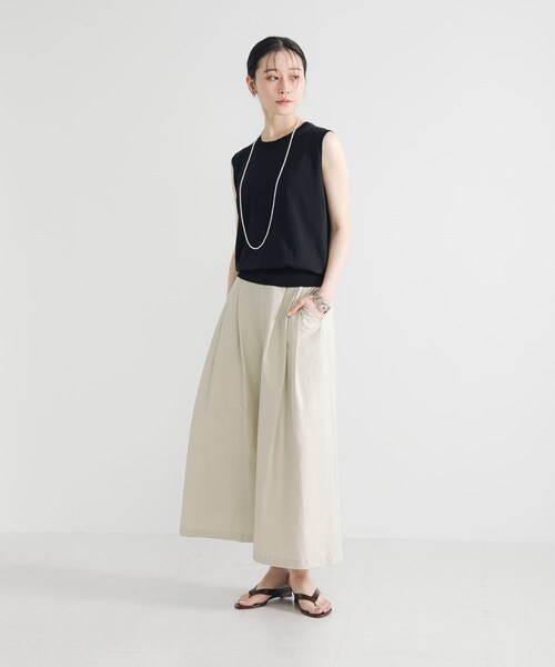 URBAN RESEARCH(アーバンリサーチ)の「UVカット加工ノースリーブニット(タンクトップ・レディース・BEIGE/BLACK/GRAY・FREE)」の11枚目の写真
