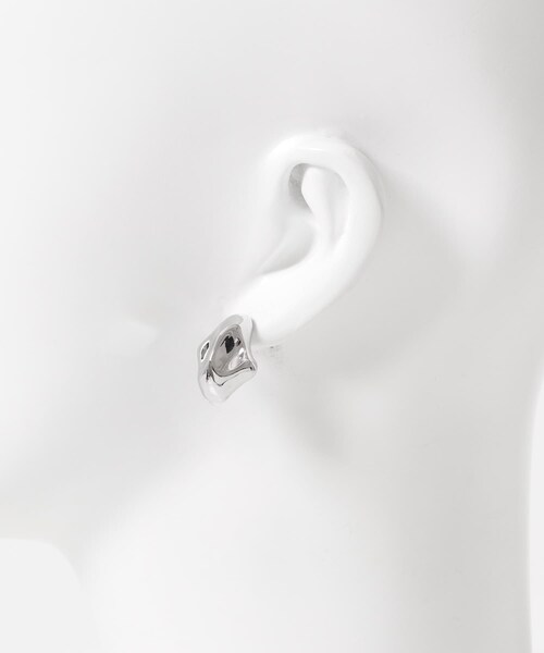 URBAN RESEARCH DOORS(アーバンリサーチドアーズ)の「ニュアンスメタルピアス(ピアス(両耳用)・レディース・GOLD/SILVER・one)」の5枚目の写真