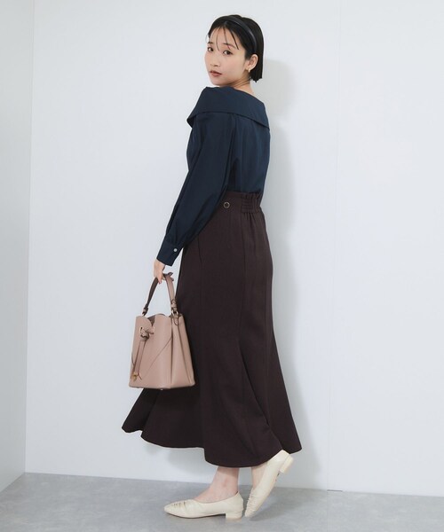 VIS（ビス）の「オフショルライクロングスリーブブラウス/イージーケア（シャツ/ブラウス・レディース・ホワイト系/ネイビー/ブルー系・F）」の6枚目の写真