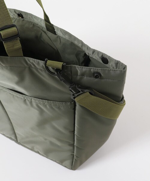 URBAN RESEARCH DOORS(アーバンリサーチドアーズ)の「BAGSINPROGRESS CARRY-ALL BEACH BAG(トートバッグ・メンズ・BLACK/KHAKI・Free)」の11枚目の写真