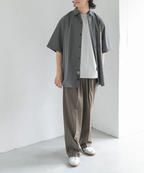 URBAN RESEARCH DOORS(アーバンリサーチドアーズ)の「FORK&SPOON キャリーマンレギュラーカラーシャツ(シャツ/ブラウス・メンズ・LT.GREY/CHARCOAL/KHAKIBROWN・4/5)」の18枚目の写真